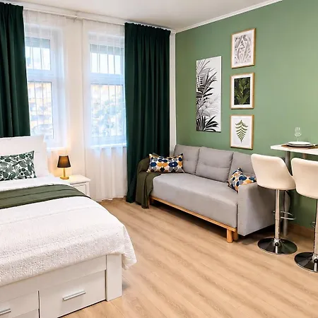 Stayvia